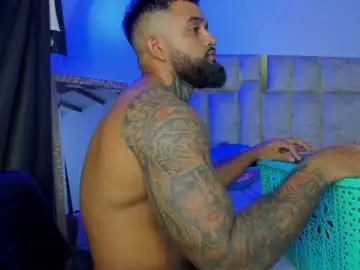 Chaturbate Sex Cam of connor_666