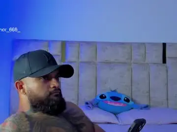 Chaturbate Sex Cam of connor_666