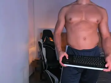 Chaturbate Sex Cam of claytonburgues