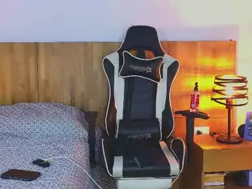 Chaturbate Best live sex cam show of claytonburgues