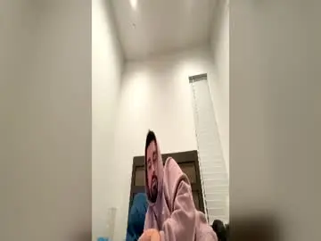 Chaturbate Live Sex Cam of dreamteam03