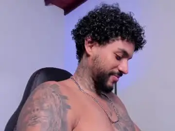 Chaturbate Best live sex cam show of luigi1_