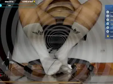 Chaturbate Adult Video Chat of alphafindom982