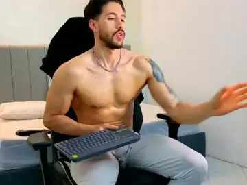 Chaturbate Adult Video Chat of evans_opry1