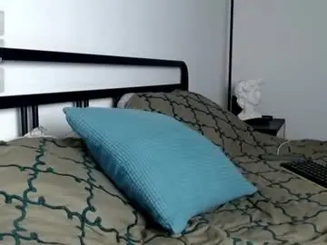 Chaturbate Sex Cam of yanjens