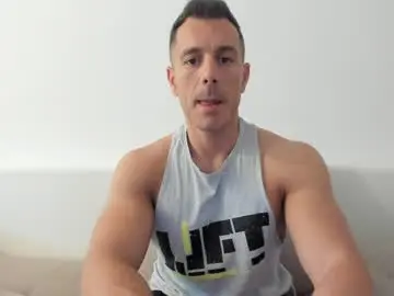 Chaturbate Adult Video Chat of roberto4ever