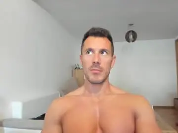 Chaturbate Watch Live Sex Cams of roberto4ever