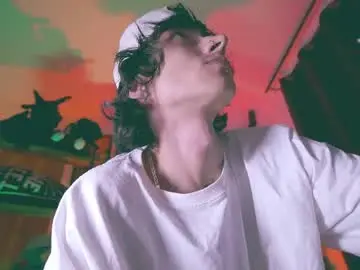 Chaturbate Watch Live Sex Cams of olliver___y
