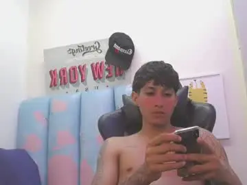 Chaturbate Adult Webcams of liam_play