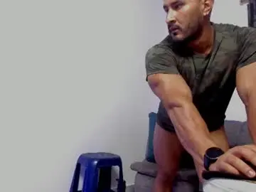 Chaturbate Adult Webcams of curt_x