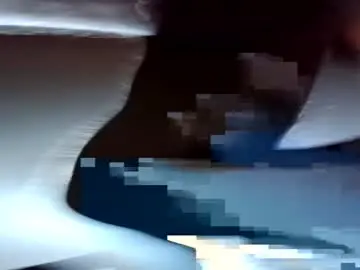 Chaturbate Live Sex Cam of aaronpanemorfi2