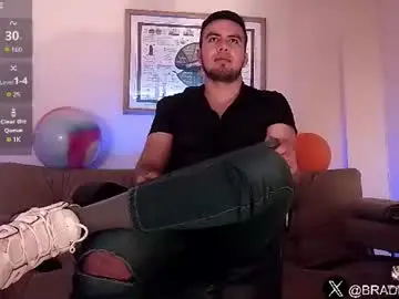 Chaturbate Live Sex Cam of bradleycolton
