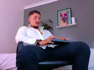 Chaturbate Best live sex cam show of mrfox__
