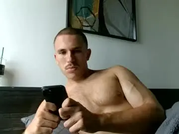 Chaturbate Live Sex of muscleshow00