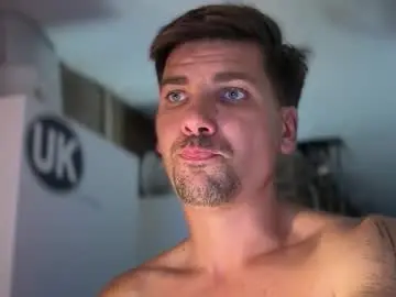 Chaturbate Nude Webcam of str8boyxxx1