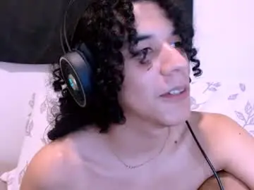 Chaturbate Watch Live Sex Cams of isidroglasc