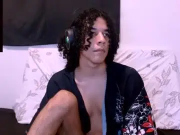Chaturbate Watch Live Sex Cams of isidroglasc