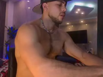 Chaturbate Adult Video Chat of camilowatson