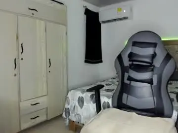 Chaturbate Live Sex Cam of masteralda09