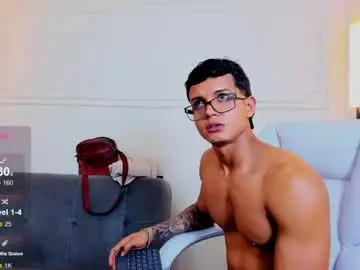 Chaturbate Adult Video Chat of paradise_boy_s