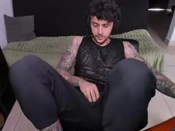 Chaturbate Sex Chat of daniele_bunny