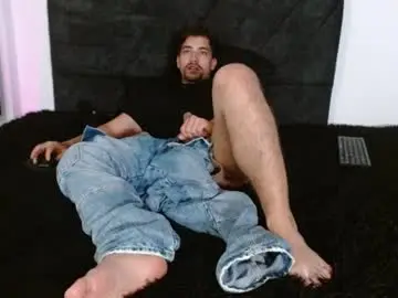 Chaturbate Live Porn of ian_davis