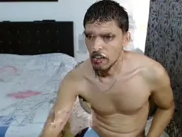 Chaturbate Free Porn Cam of miguelitohot4