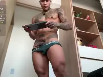 Chaturbate Best live sex cam show of jordandenis17