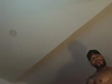 Chaturbate Free Live Porn of clark_strong