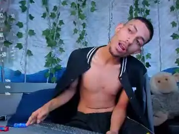Chaturbate Adult Video Chat of itszairen