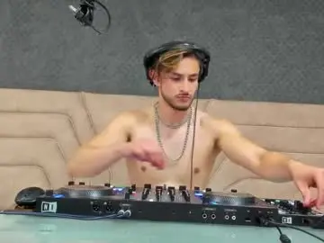 Chaturbate Free Porn Cam of axel_porn_