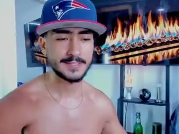 Chaturbate Watch Live Sex Cams of david_johnson372
