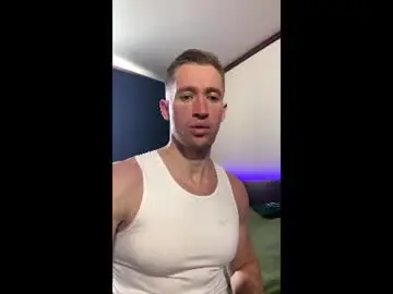 Chaturbate Nude Webcam of marc105100