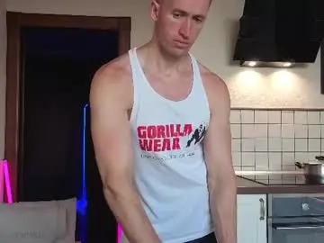 Chaturbate Live Sex of marc105100