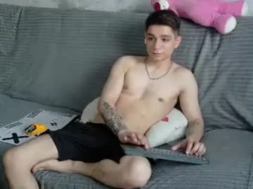 Chaturbate Best live sex cam show of rik_and