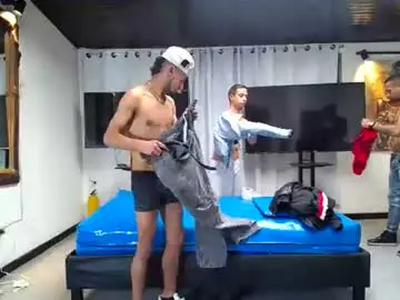 Chaturbate Live Sex Cam of 1pushman