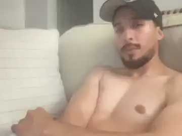 Chaturbate Live Sex Cam of papicubano_guapo23cm