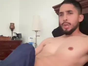 Chaturbate Sex Chat of papicubano_guapo23cm