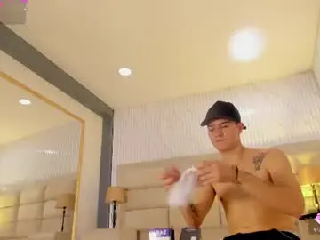 Chaturbate Adult Webcam of diamondss_1
