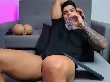 Chaturbate Nude Webcam of brayaanfit