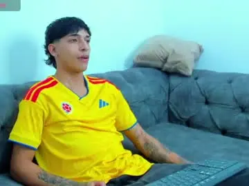 Chaturbate Watch Live Sex Cams of kroywave
