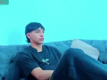 Chaturbate Sex Chat of kroywave
