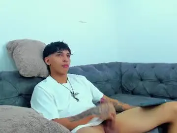 Chaturbate Live Sex Cam of kroywave