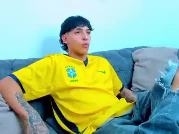 Chaturbate Free Porn Cam of kroywave