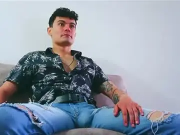 Chaturbate Free Live Porn of jhohannes_maximo