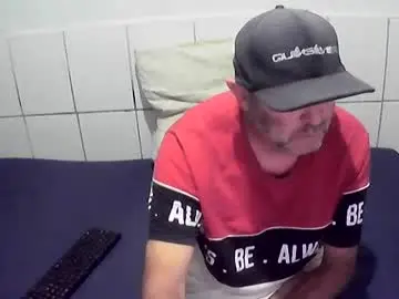 Chaturbate Live Sex Cam of augustopierdona26
