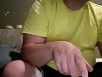 Chaturbate Live Sex Cam of handsomedaddy198924