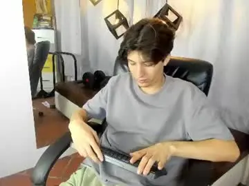 Chaturbate Adult Video Chat of marcoviolet