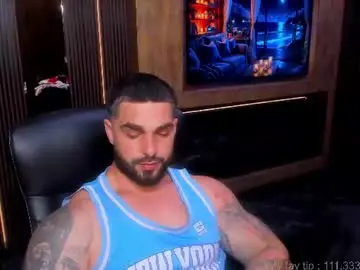 Chaturbate Live Sex of mrkarlhot99