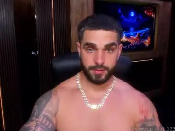 Chaturbate Sex Cam of mrkarlhot99